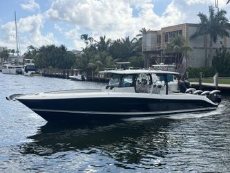 42' Hydra-sports 2017