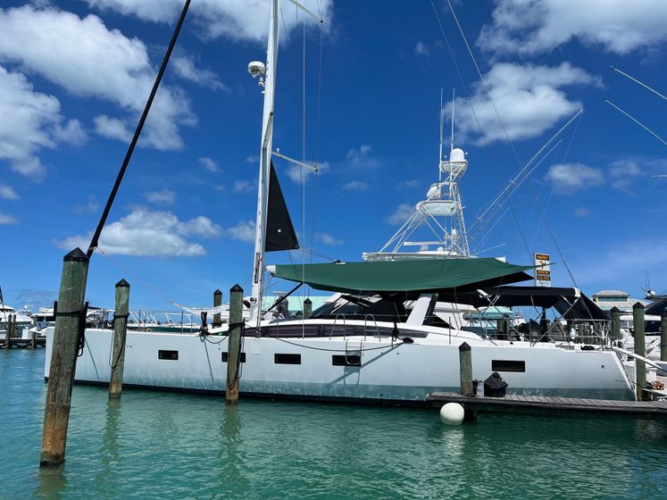  Yacht Photos Pics Bahama Top Awning
