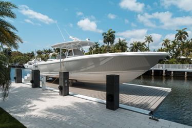 37' Intrepid 2022