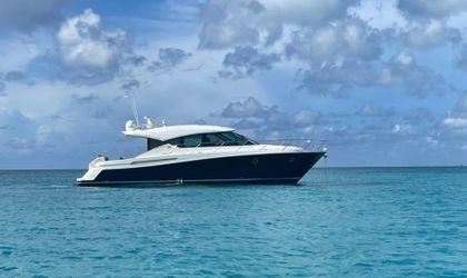 53' Tiara Yachts 2017