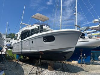 32' Beneteau 2019