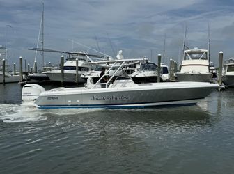 32' Intrepid 2014