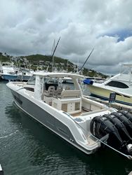 42' Boston Whaler 2015