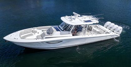 44' Pursuit 2022