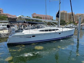 50' Hunter 2013
