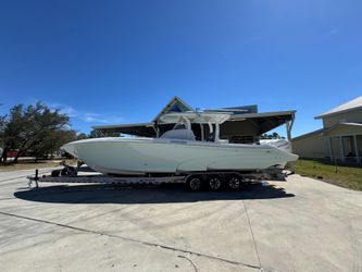 39' Fountain 2019