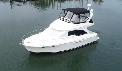 38' Meridian 2003