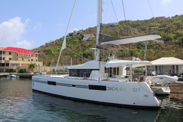 52' Lagoon 2017