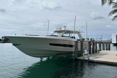 42' Boston Whaler 2022