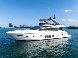 72' Astondoa 2013