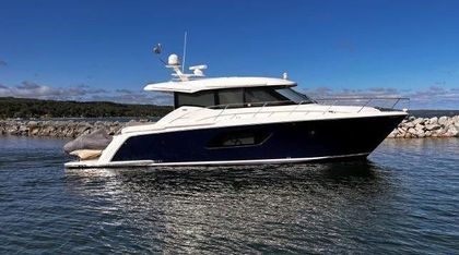 49' Tiara Yachts 2019