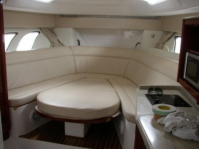  Yacht Photos Pics Intrepid 475 SY convertible dinette
