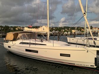 42' Beneteau 2022