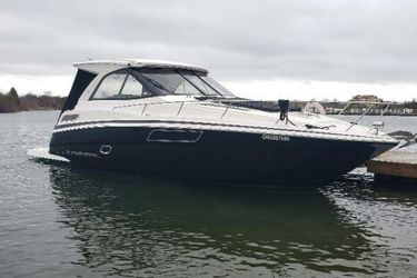 35' Regal 2016