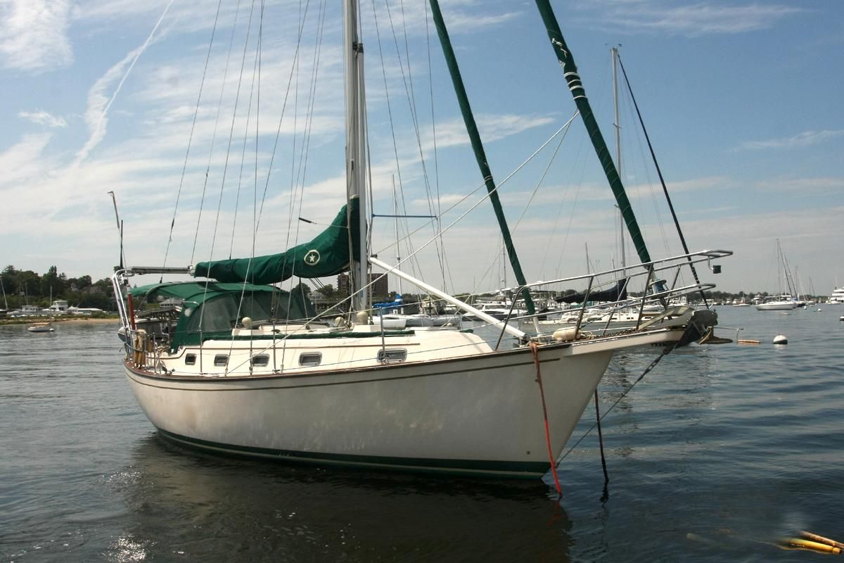 35 foot island packet sailboat for sale