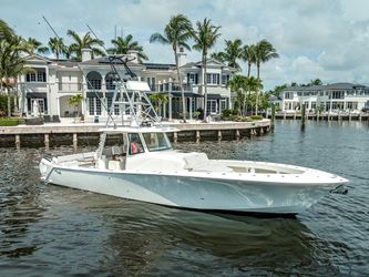 2004 Atlantis 47 Express Cruiser for sale - YachtWorld