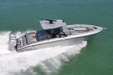 37' Midnight Express 2020