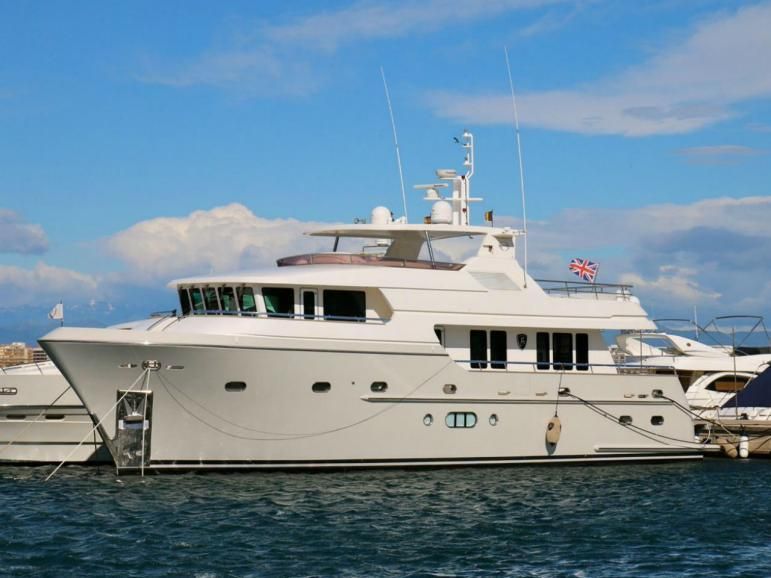 75 ft explorer yacht