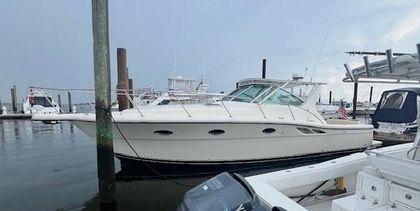 35' Tiara Yachts 1998
