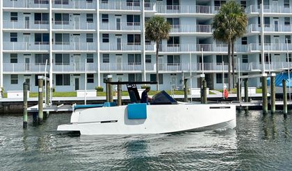 28' De Antonio Yachts 2023