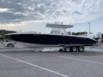 39' Midnight Express 2019