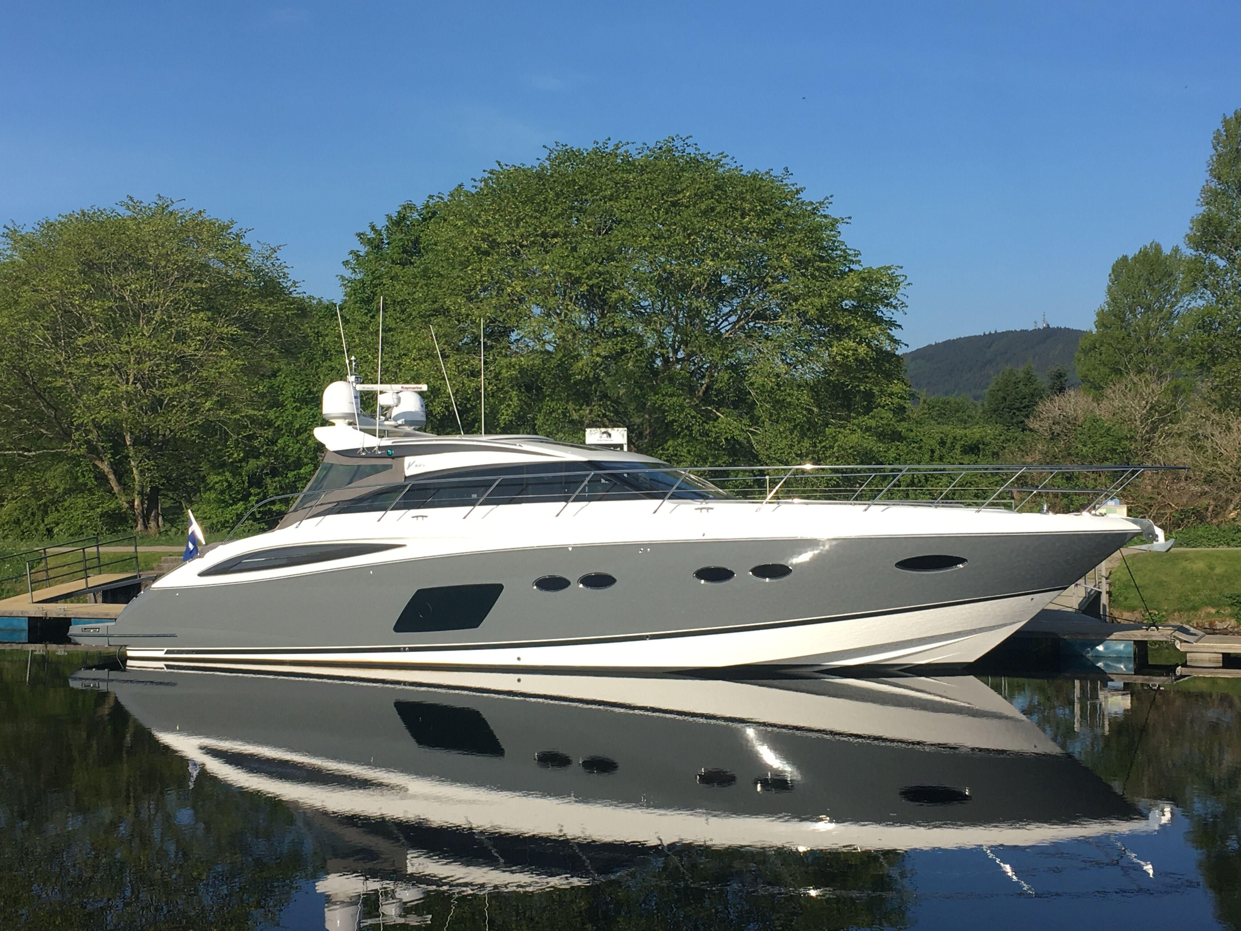 motor yachts for sale by owners in the uk