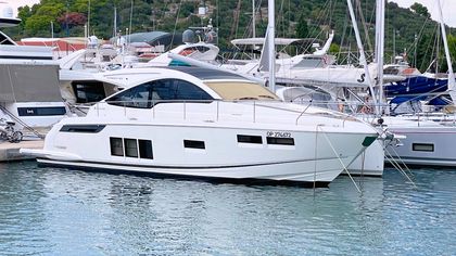 51' Fairline 2014