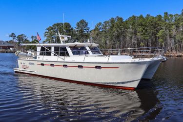 47' Maine Cat 2014