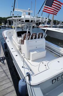 2022 Valhalla Boatworks V-33 Center Console