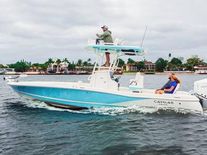 Caymas 28 HB Twin Engine