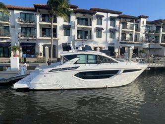 43' Cruisers Yachts 2023 Yacht For Sale