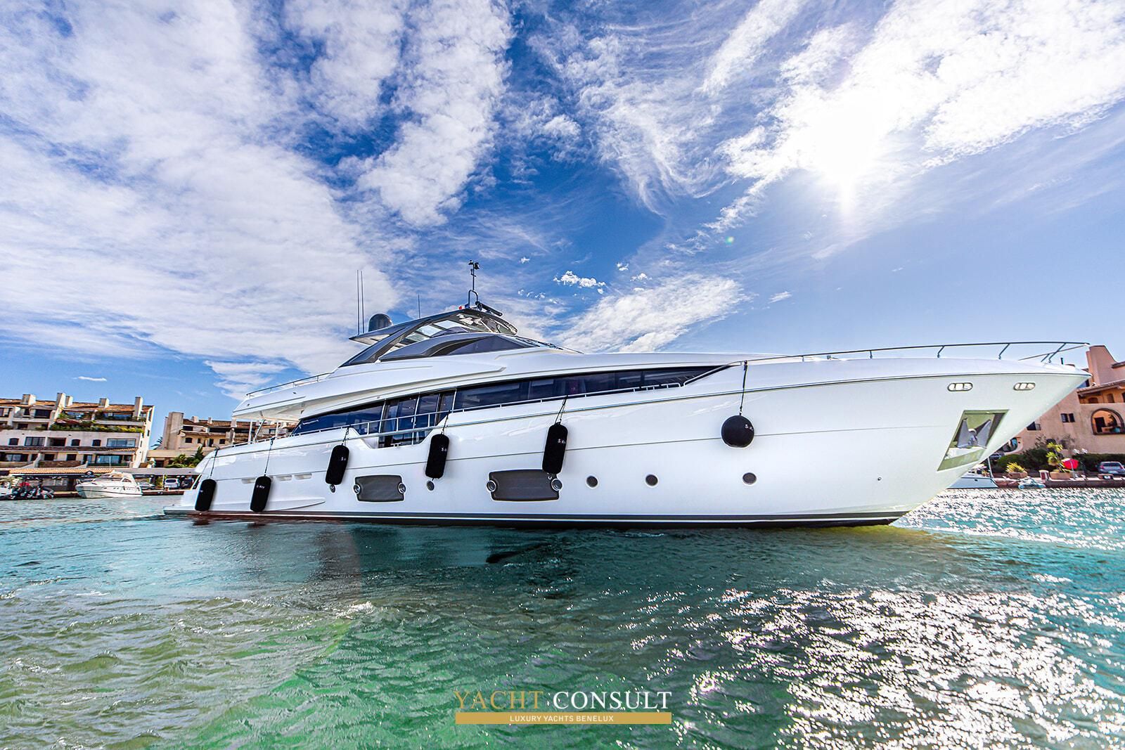 2020 Ferretti Yachts 960 Motor Båt til salgs - no.yachtworld.com