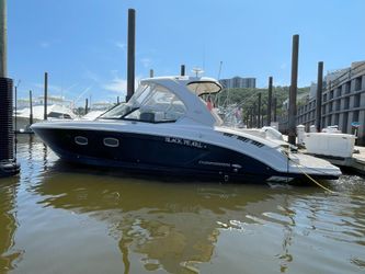 33' Chaparral 2018