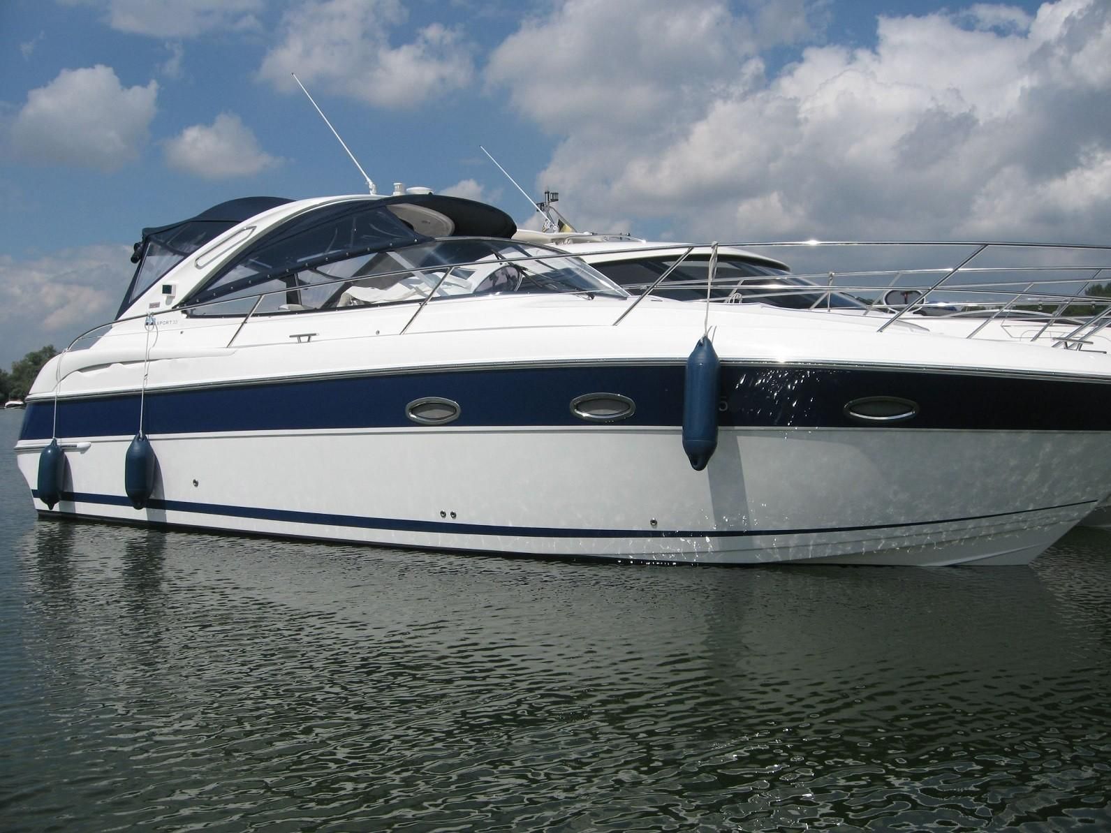 bavaria yacht 33