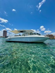 32' Boston Whaler 2006