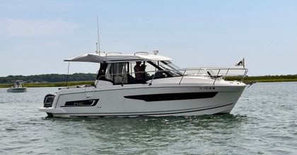 30' Jeanneau 2023