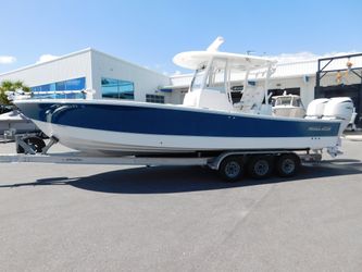 31' Regulator 2024