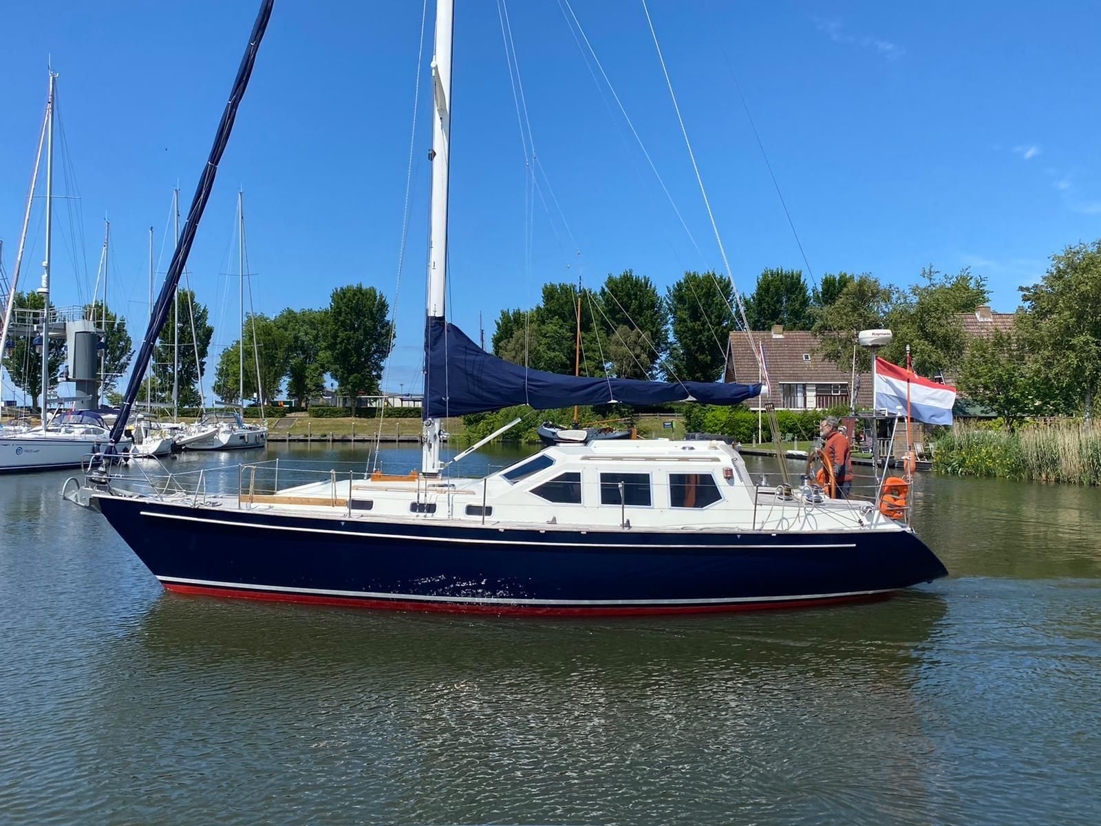 norman 40 sailboat