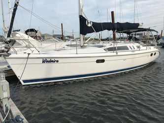 38' Hunter 2001