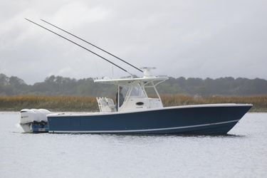 34' Regulator 2018