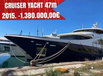 Cruisers Yachts 47m