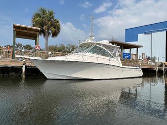Grady-White Express 360