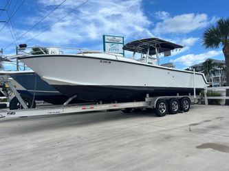 32' Seavee 2004