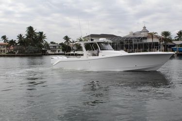 37' Edgewater 2019