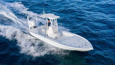 Yellowfin 24 Bay CE