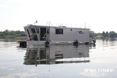 2019 Werft Plaue Hausboot Wolf
