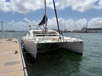 46' Leopard 2009