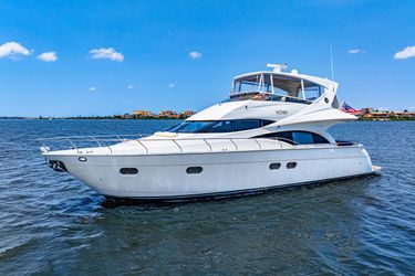 60' Marquis 2005