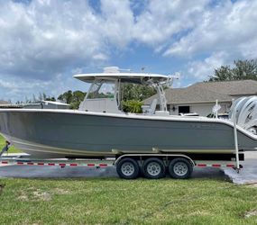 35' Cobia 2021