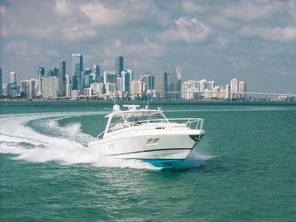 47' Intrepid 2009